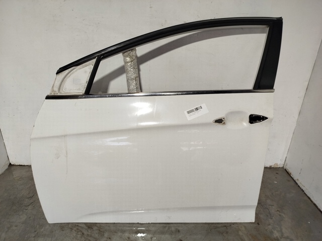 Drzwi przednie lewe 760033Z000 HYUNDAI