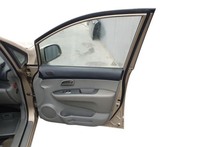 Drzwi przednie prawe 760041D010 HYUNDAI