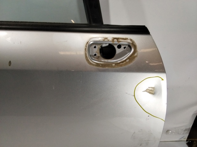 Drzwi przednie prawe 760041D010 HYUNDAI