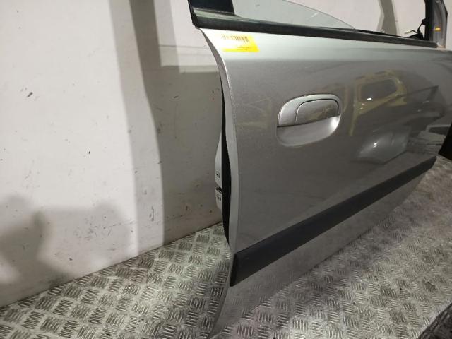 Drzwi przednie prawe KIA Rio 2 JB