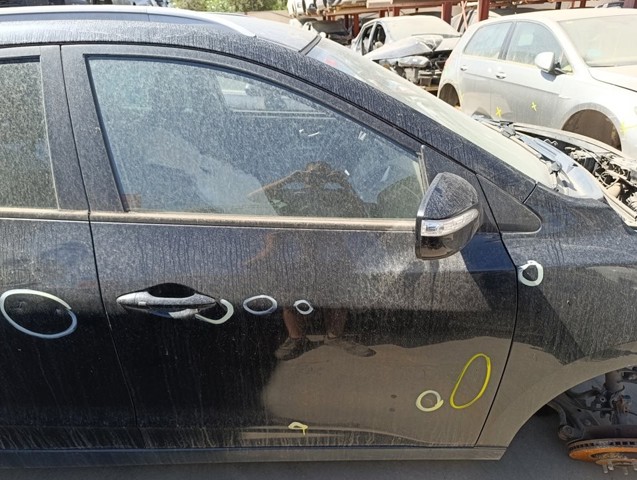 Drzwi przednie prawe Hyundai Tucson 2 TM