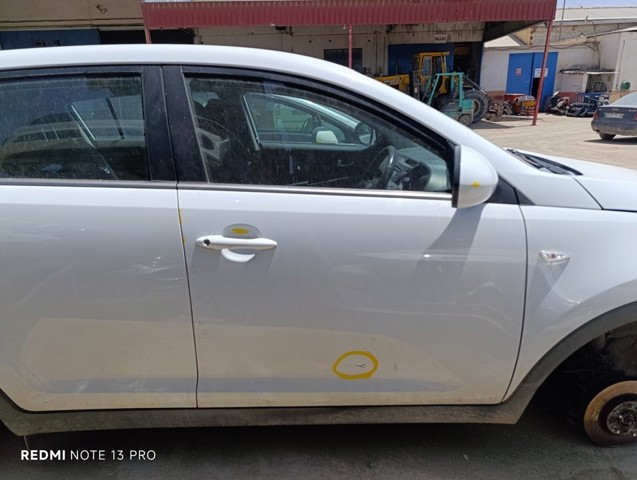 Drzwi przednie prawe 760043W000 HYUNDAI