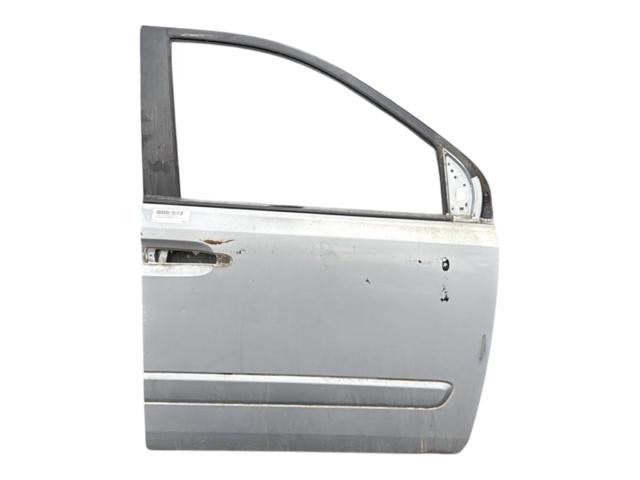  do KIA Carnival III (VQ)