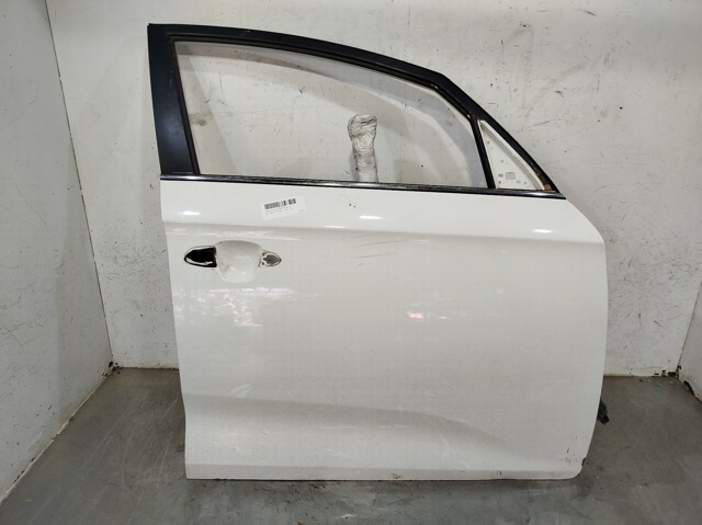 Drzwi przednie prawe 76004A4000 HYUNDAI