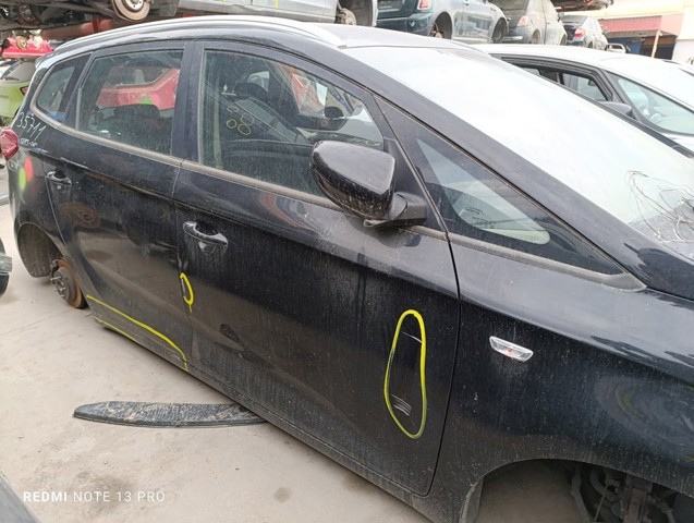 Drzwi przednie prawe 76004A4000 HYUNDAI