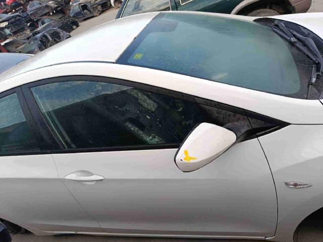 Kupić Drzwi przednie prawe Hyundai I30  GDH w dobrej cenie