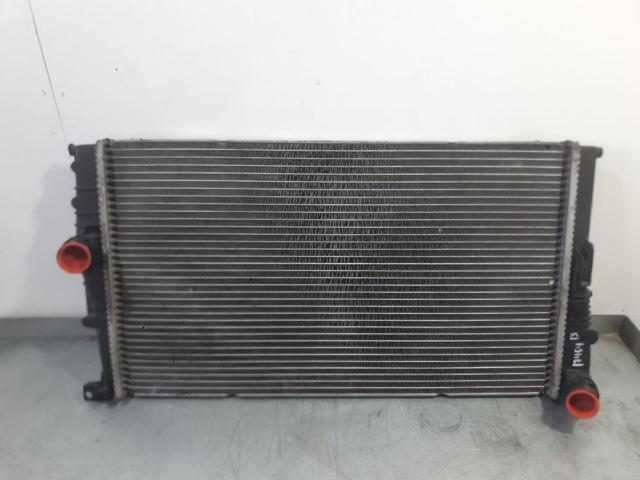 Chłodnica silnika 760051101 BMW
