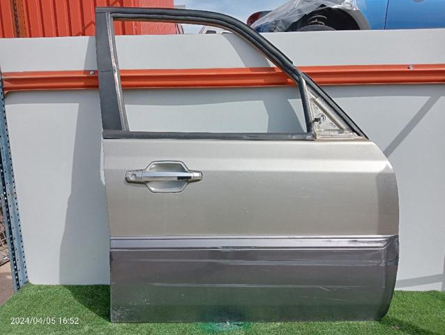 Drzwi przednie prawe 76020H1010 HYUNDAI