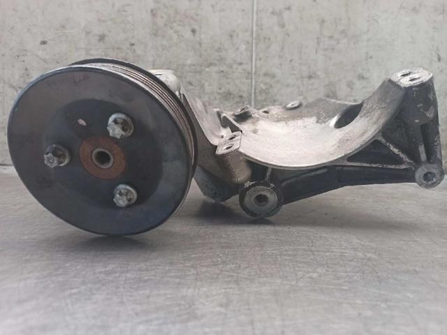 Pompa wspomagania kierownicy Saab 9-3