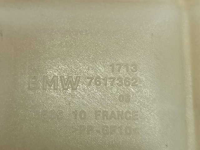 Zbiorniczek wyrównawczy układu chłodzenia 7617362 BMW
