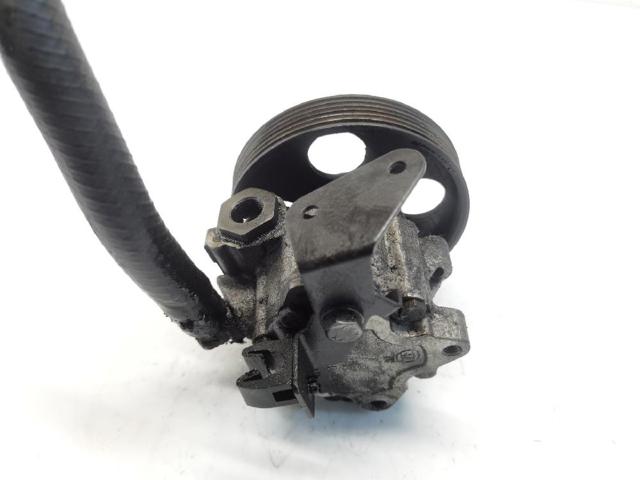 Pompa wspomagania hydraulicznego kierownicy 7617955556 PEUGEOT