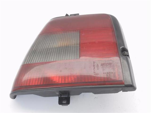 Kupić Lampa zespolona tylna lewa Fiat Tempra 159 w dobrej cenie