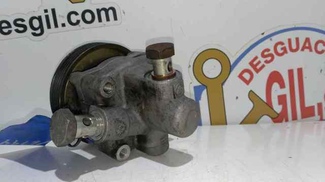 Pompa wspomagania kierownicy Alfa Romeo 75