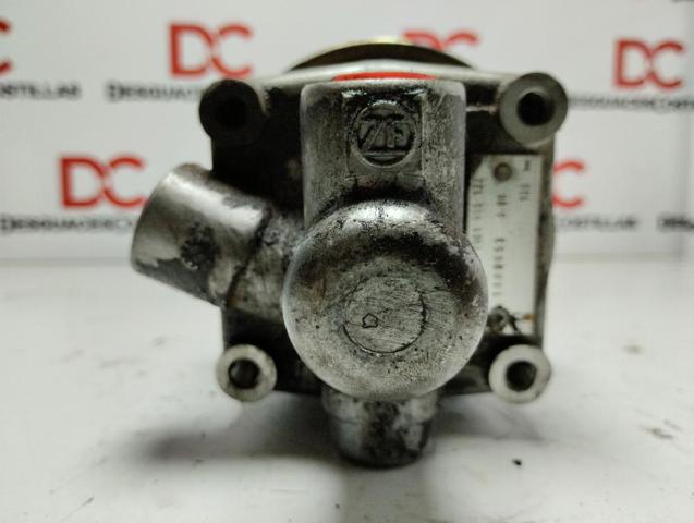 Pompa wspomagania hydraulicznego kierownicy Lancia Kappa 838A