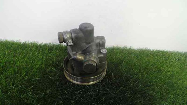 Pompa wspomagania kierownicy Alfa Romeo 75