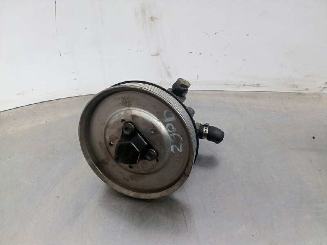 Pompa wspomagania kierownicy Audi 100