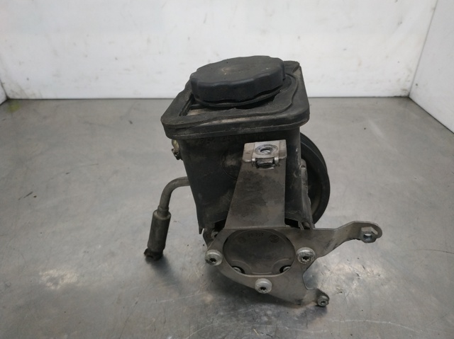 Pompa wspomagania hydraulicznego kierownicy 7693974101 BMW
