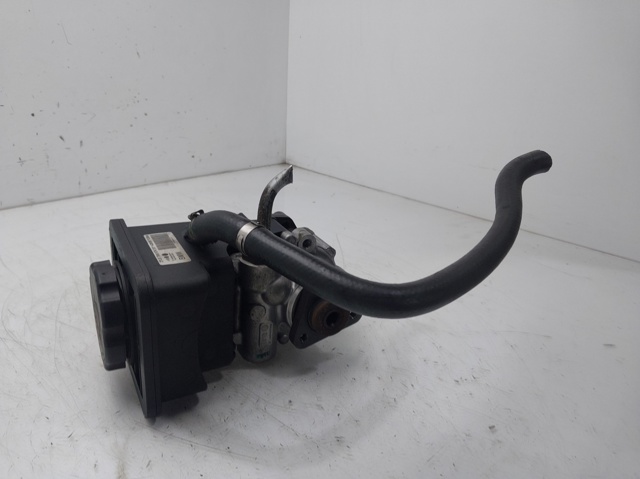 Pompa wspomagania hydraulicznego kierownicy 7693974101 BMW