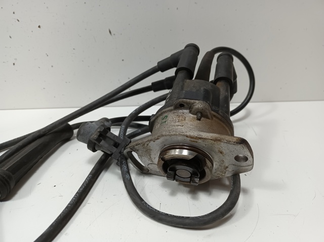 Kopułka rozdzielacza zapłonu  7700102012 RENAULT