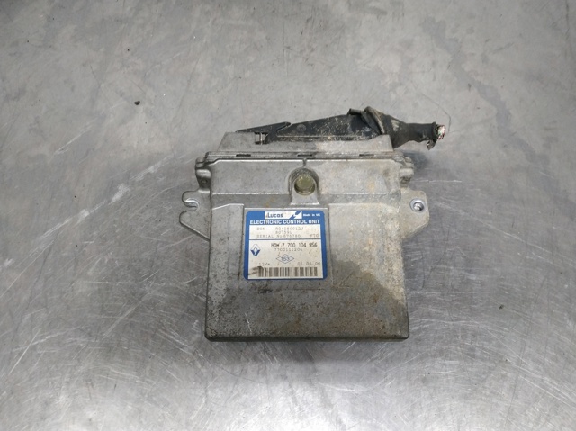 Sterownik silnika 7700104956 RENAULT