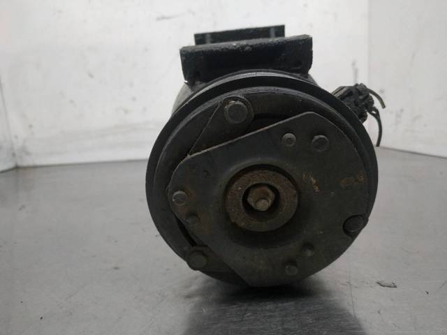 Sprężarka klimatyzacji 7700105765 RENAULT