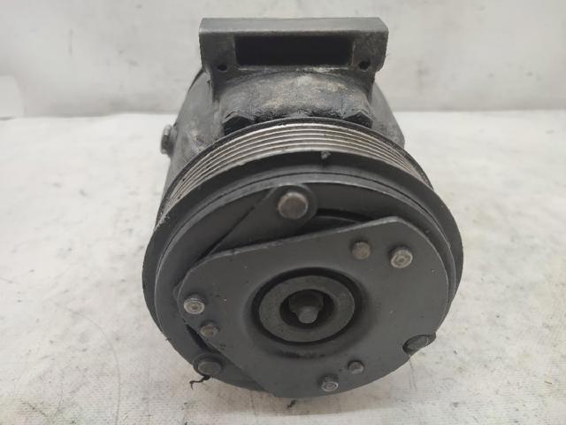 Sprężarka klimatyzacji 7700105765 RENAULT