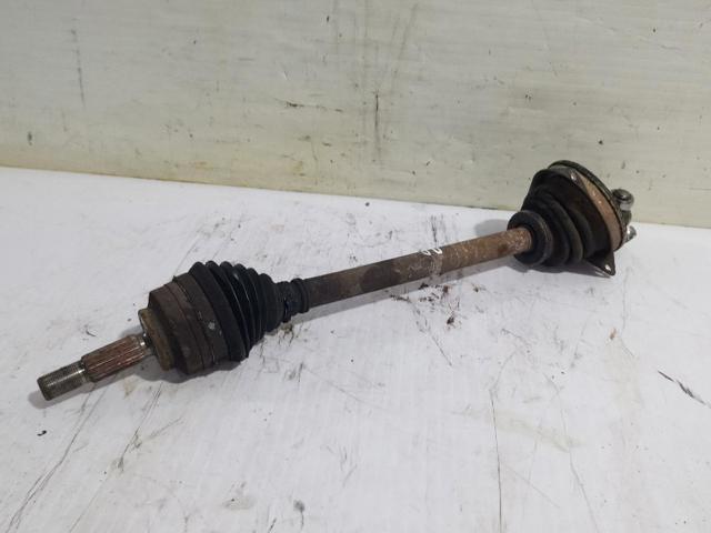 Półoś napędowa przednia prawa 7700106018 RENAULT