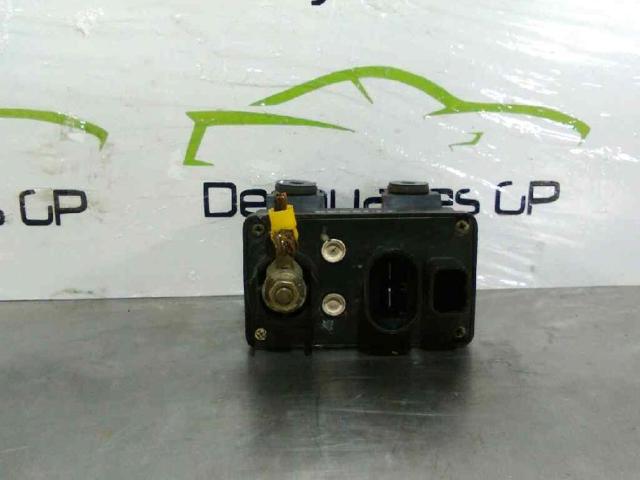 Przekaźnik świec żarowych Volvo V40 VW