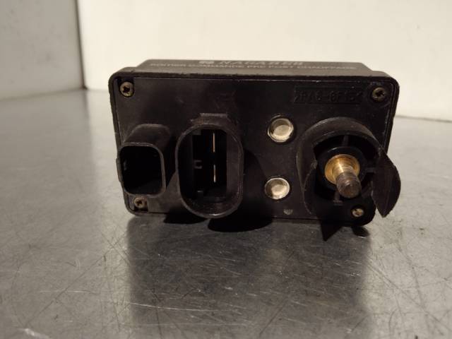 Przekaźnik świec żarowych Volvo V40 VW