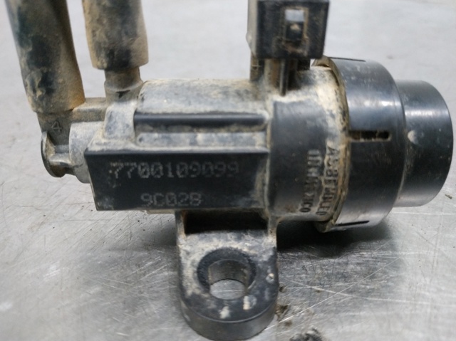 7700109099 Renault (RVI)