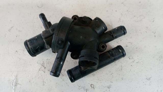 Obudowa termostatu 7700109641 RENAULT