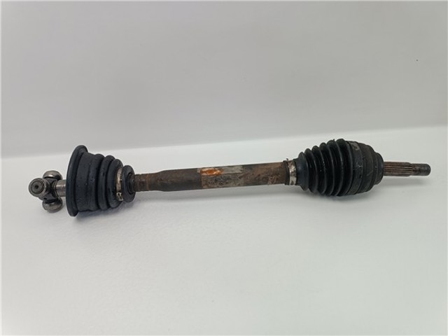 Półoś napędowa przednia lewa 7700110484 RENAULT