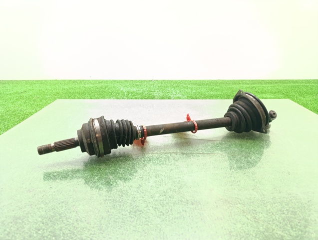 Półoś napędowa przednia lewa 7700110484 RENAULT