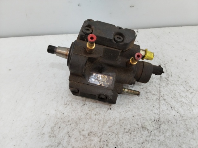 Pompa wtryskowa wysokiego ciśnienia 7700111010 RENAULT