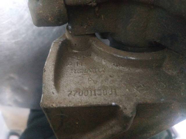 Pompa wtryskowa wysokiego ciśnienia 7700111010 RENAULT