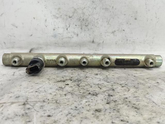 Czujnik ciśnienia paliwa 7700111013 RENAULT