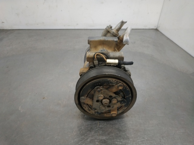 7700111235 Renault (RVI)