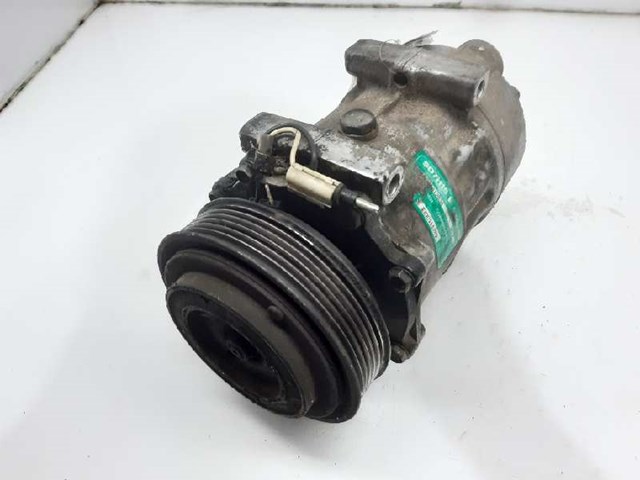 Sprężarka klimatyzacji 7700111289 RENAULT