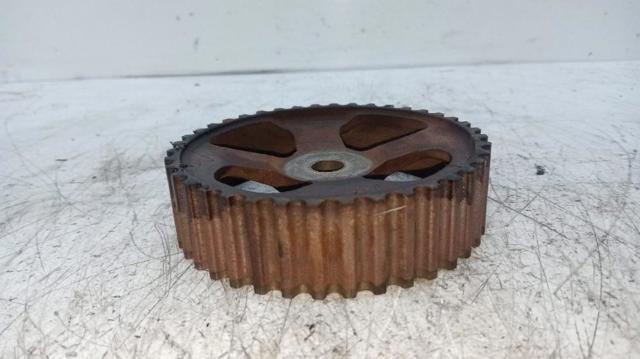 Koło zębatewalcowe wałka rozrządu silnika 7700111951 RENAULT
