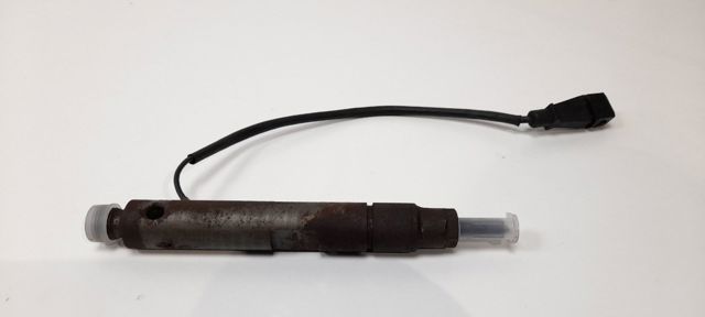 Wtryskiwacz paliwa 7700112880 RENAULT