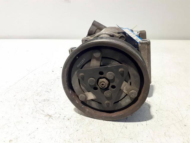 Sprężarka klimatyzacji 7700273801 RENAULT