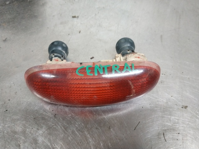 Lampa stop tylna dodatkowa 7700308721 RENAULT