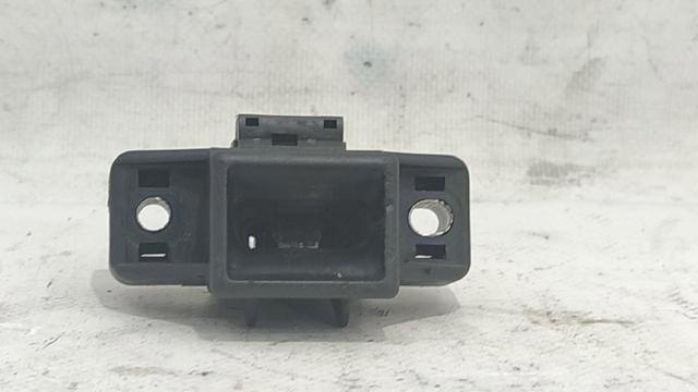 Zamek klapy bagażnika (3/5 drzwi tylnych) 7700308997 RENAULT