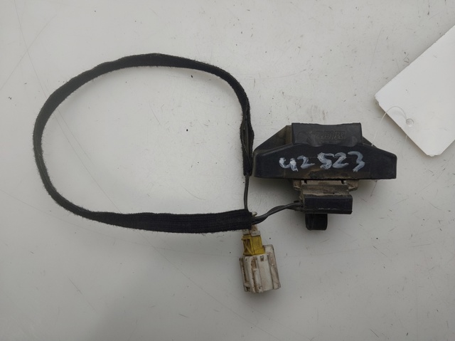 Zamek klapy bagażnika (3/5 drzwi tylnych) 7700308997 RENAULT