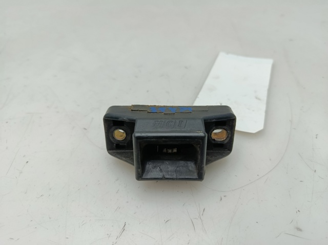 Zamek klapy bagażnika (3/5 drzwi tylnych) 7700308997 RENAULT