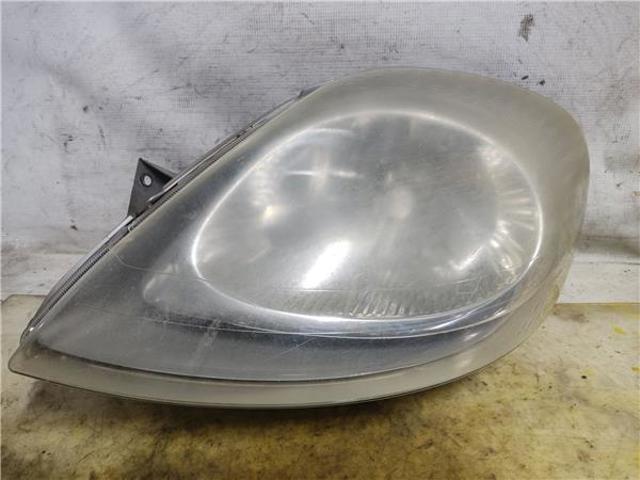 Reflektor lewy 7700311371 NISSAN