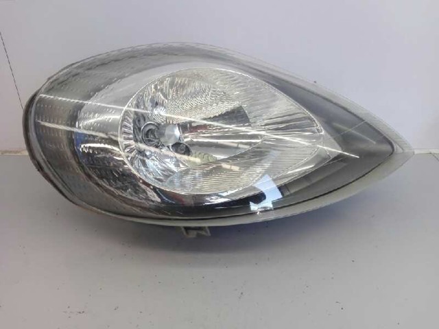 Reflektor prawy 7700311372 OPEL