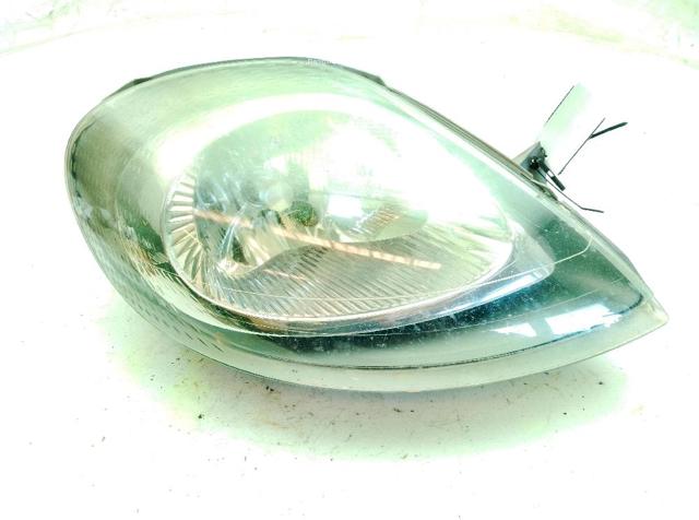 Reflektor prawy 7700311372 OPEL