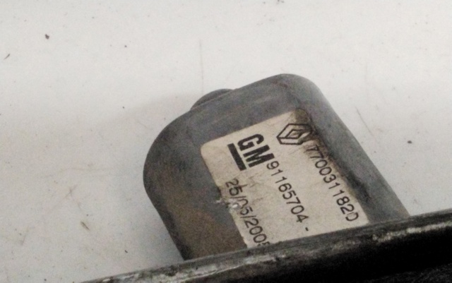 Mechanizm podnoszenia szyby drzwi przednich lewych 7700311820 NISSAN