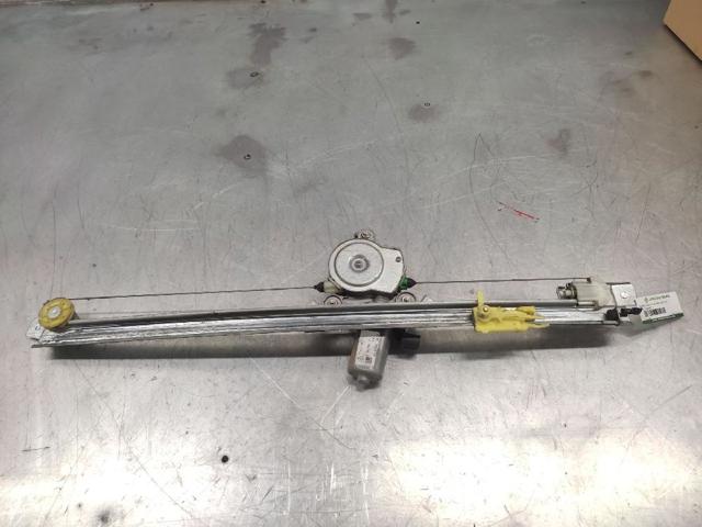 Mechanizm podnoszenia szyby drzwi przednich prawych 7700311821 OPEL